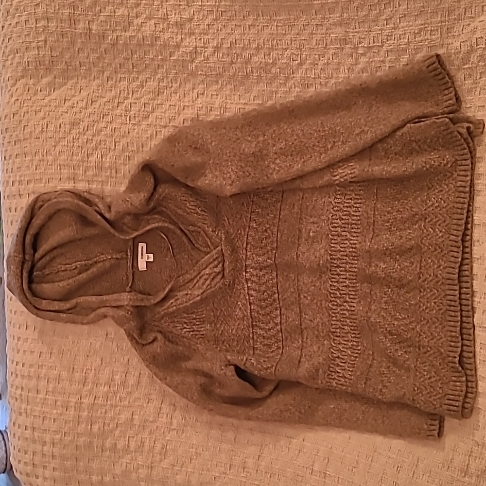 Hoodie sweater